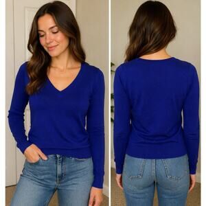 Banana Republic Blue V Neck Sweater Small Lightweight Long Sleeve